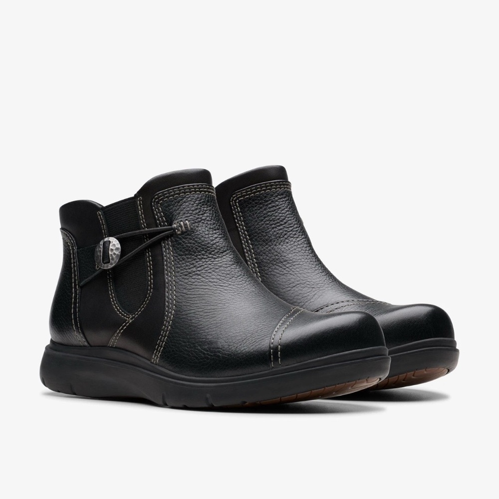 Clarks Women's Certina Joy Black Leather Sz 10M